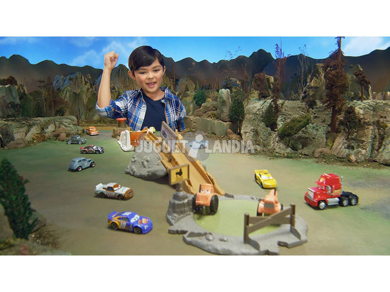 Cars Pista Tractores Chiflados Mattel FLK03