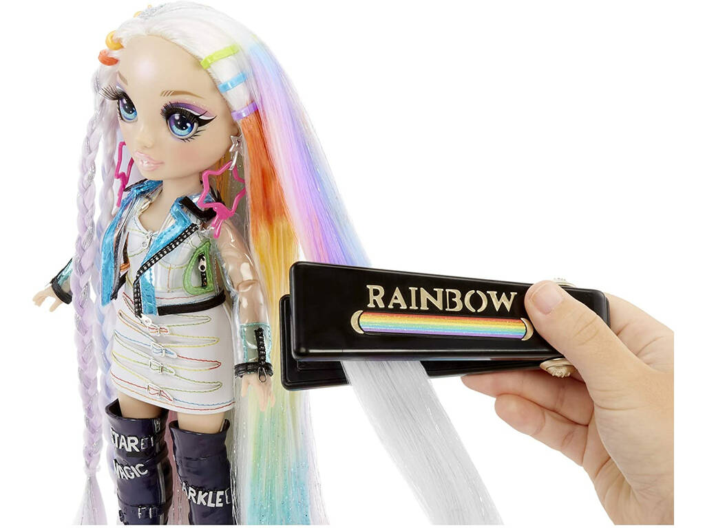 Rainbow High Hair Studio Boneca Amaya com Acessórios 5 em 1 MGA 569329
