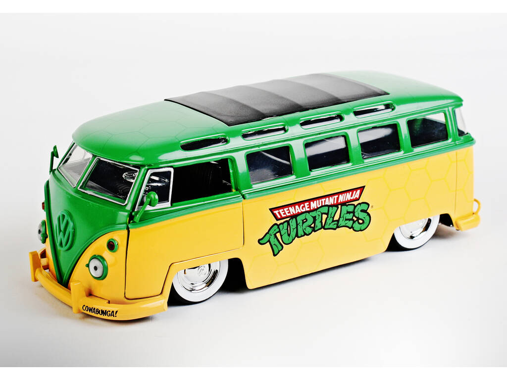 Tortugas Ninja 1962 Volkswagen Bus 1:24 con Figura Leonardo Simba 253285000