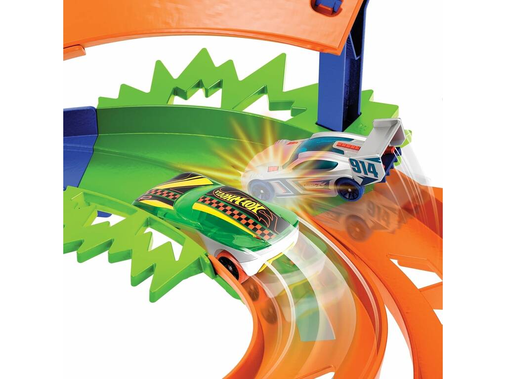 Hot Wheels Action Race Track Laps and More Laps Mattel HTK17