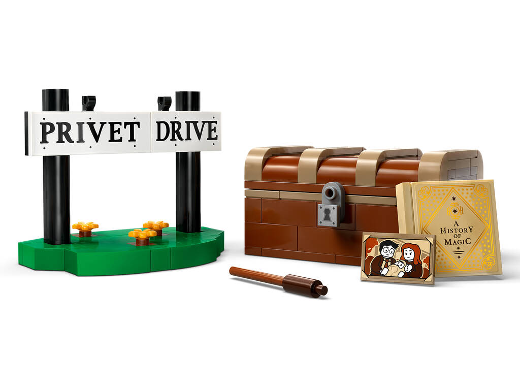 Lego Harry Potter Hedwig en el Número 4 de Privet Drive 76425