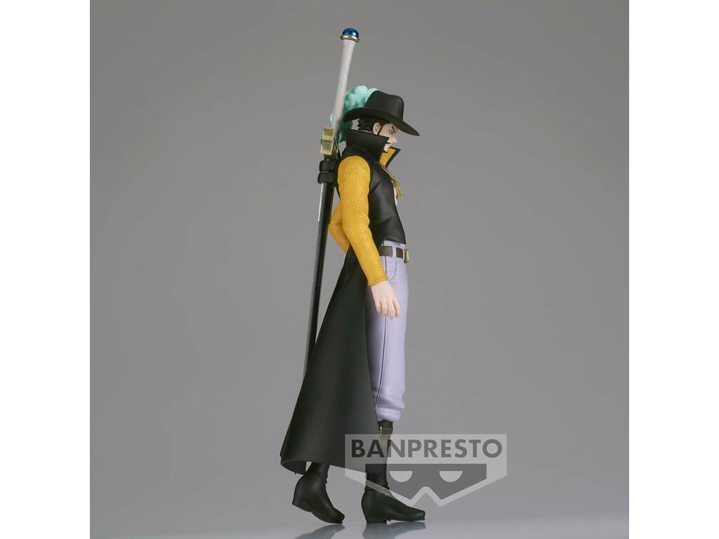 One Piece The Shukko Figura di Dracule Mihawk da 17 cm