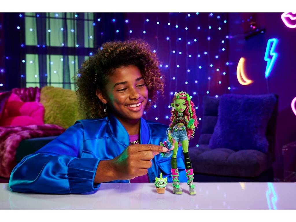 Monster High bambola Venus McFlytrap con Chewlian HRP81