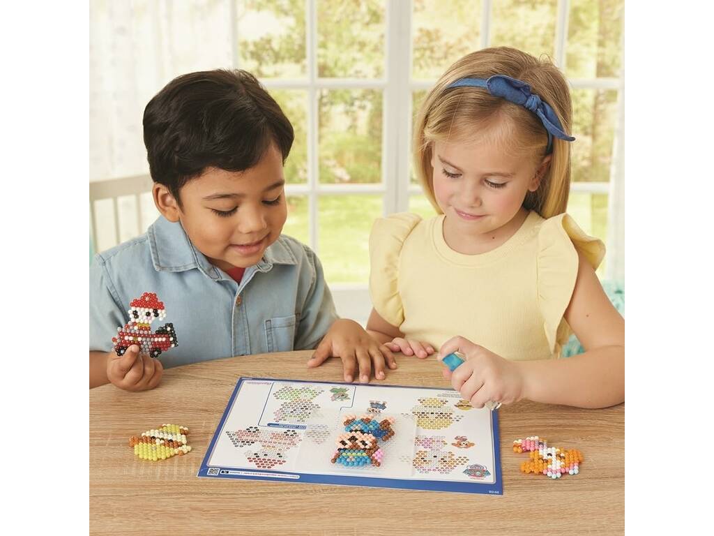 Aquabeads Paw Patrol Pack avec plus de 600 perles