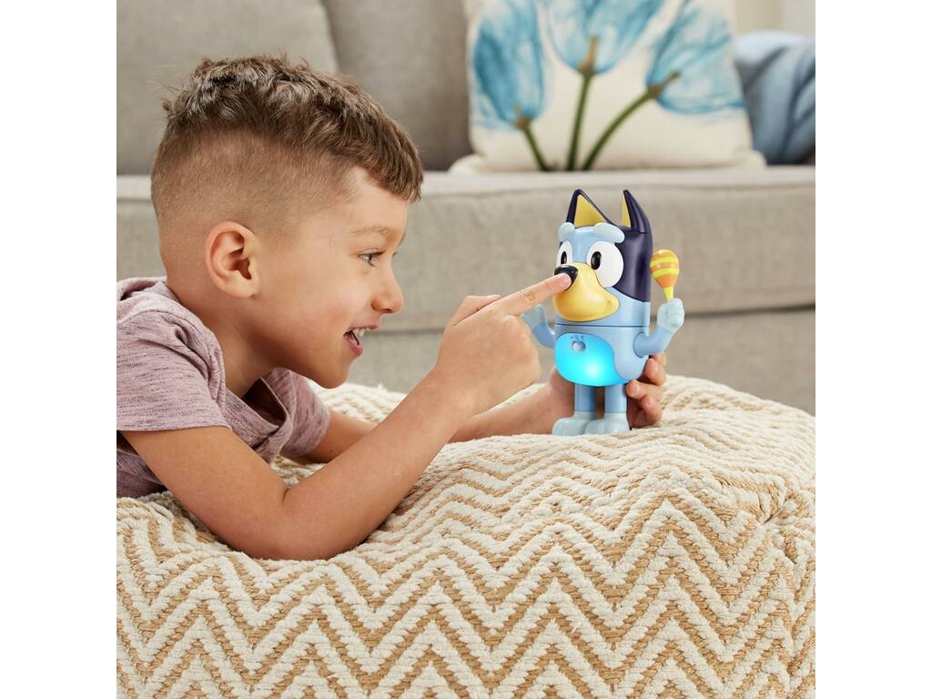 Bluey Figurine Bouge avec Bluey ! Avec lumière et sons