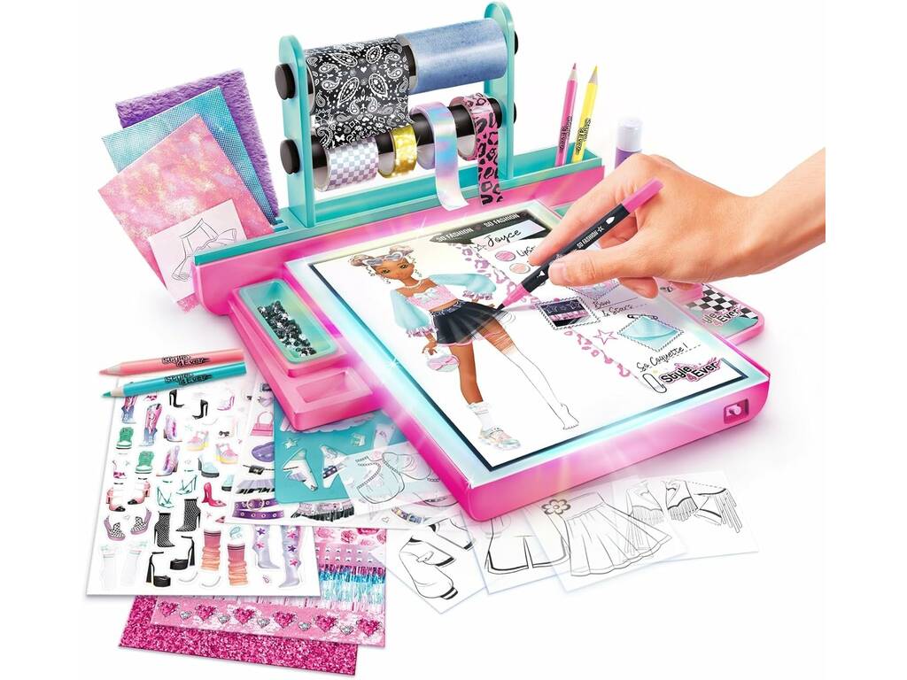 Style4Ever Estudio de Moda Luminoso